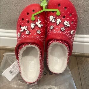 Crocs Classic Lined Holiday Christmas Charm Clogs Red Mens 12